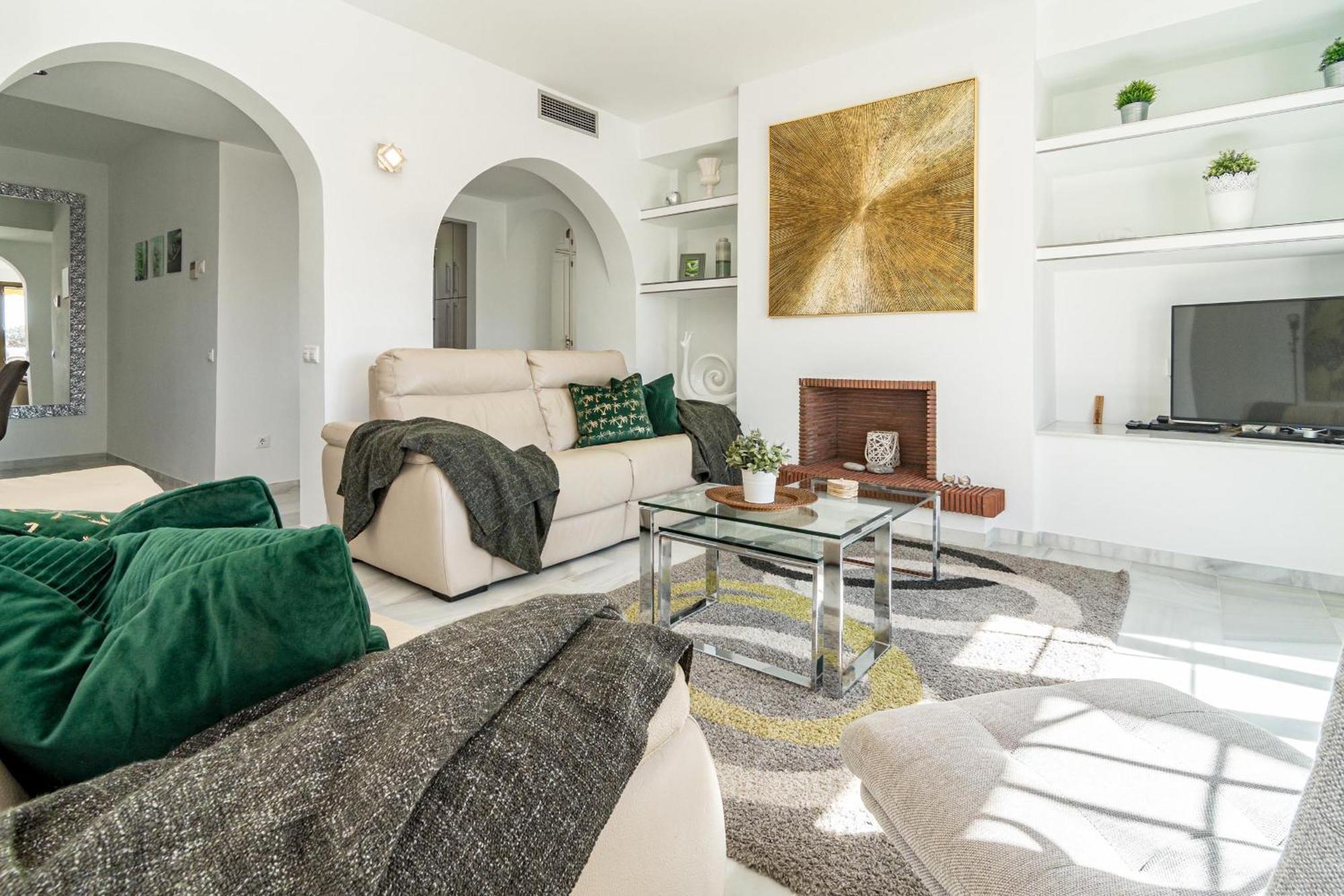 Ab4 - Vacation Home, By Roomservices Apartment *
